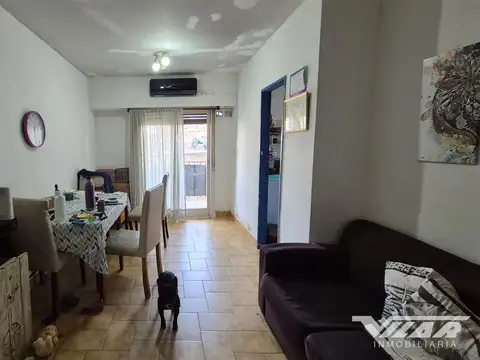 Departamento 3 amb  c/ cochera, a mtrs de Av. Mitre y Laprida.  Villa Martelli