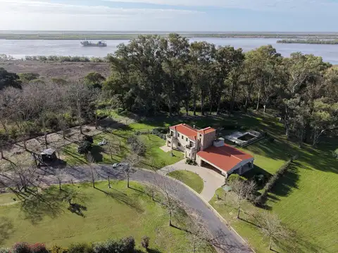 FIGHIERA - Impactante Villa toscana en Azhares del Paraná!