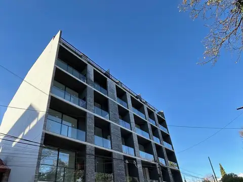 Lencke vende - departamento en duplex, financiacion directa en obra, gran terraza y parrilla
