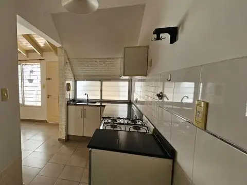Depto Tipo Casa en Venta en Vélez Sarsfield, USD 77.000