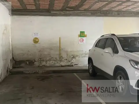Oficina en Venta con 1 cochera