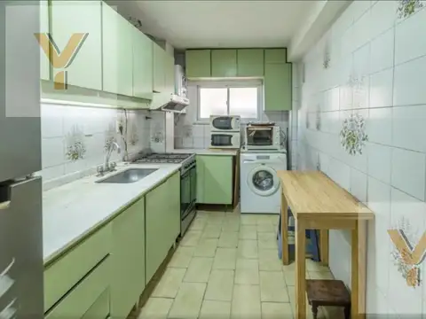 Departamento en Venta - 3 Dormitorios 1 Baño - 69mts - Floresta