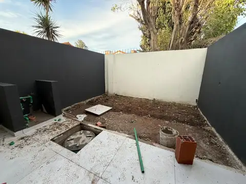 Casa en Venta con 1 cochera