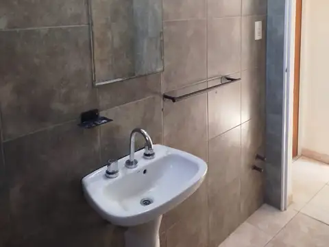 Casa Alquiler Pje Rosario 2450 Santo Tome