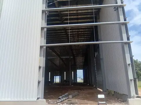 Galpon en Alquiler A Estrenar