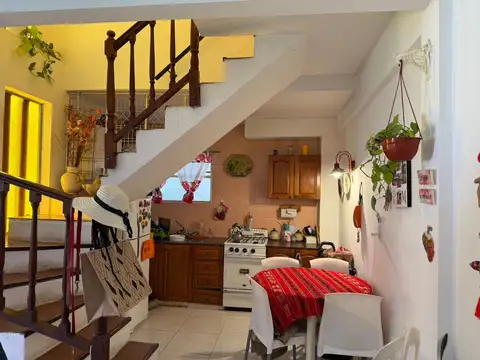Depto Tipo Casa en Venta de 3 ambientes