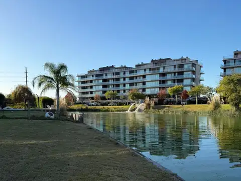 Avenida Caseros 1700