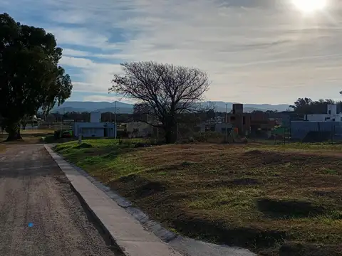 Terreno en Venta 30  mts Fondo