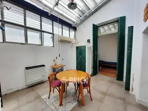 Depto Tipo Casa en Venta en Caballito, USD 124.500