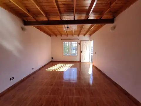 Independencia 2600, Piso 1