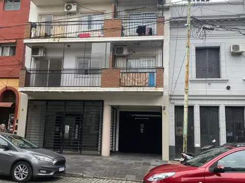 Departamento en Alquiler en Paternal, $ 680.000