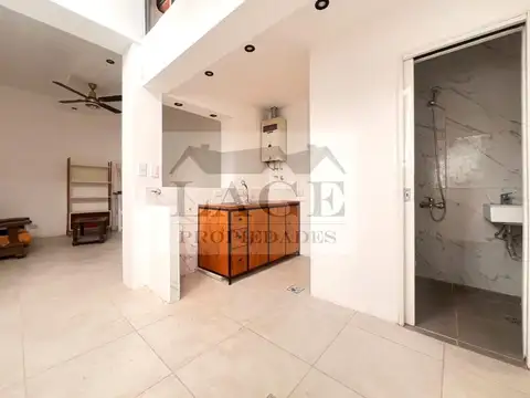 Depto Tipo Casa en Venta de 3 ambientes