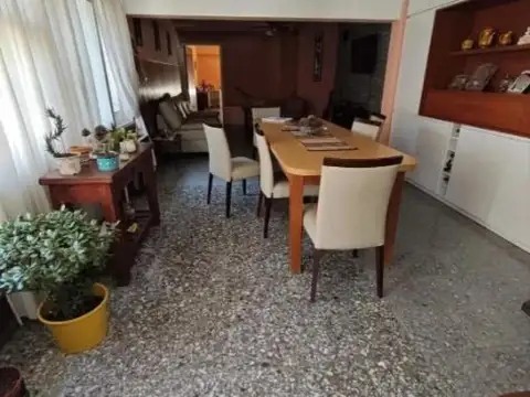 Depto Tipo Casa en Venta de 4 ambientes