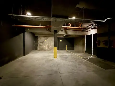 Cochera en Centro