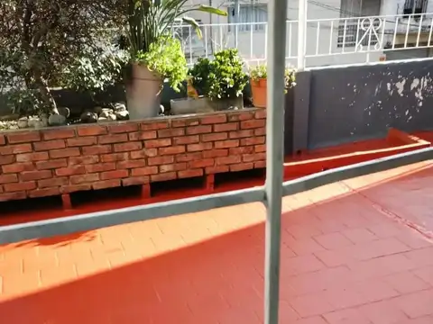 Casa en Alquiler - 2 Dormitorios 1 Baño - 85mts - Villa del Parque
