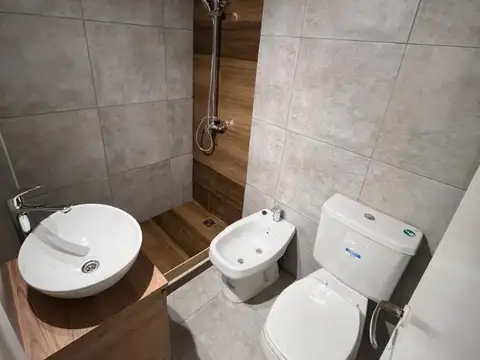 Depto 1 amb con patio