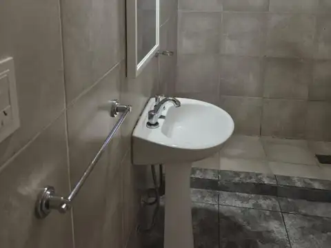 Depto Tipo Casa 2 ambientes con 1 baño