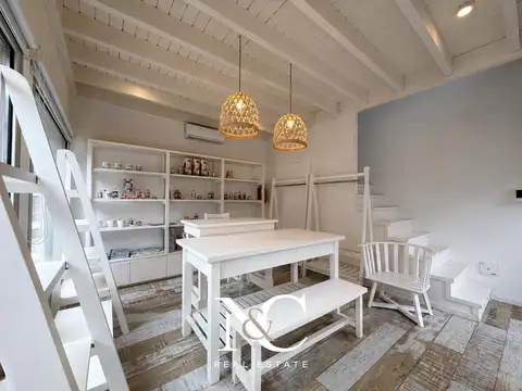 Local en Alquiler en Costa Esmeralda, USD 750