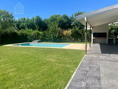 Casa en Venta en Haras Santa María, USD 255.000