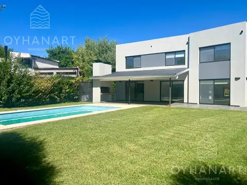 Casa en Venta de 5 dormitorios