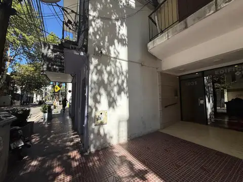 Av. Pte. Peron  al 1000