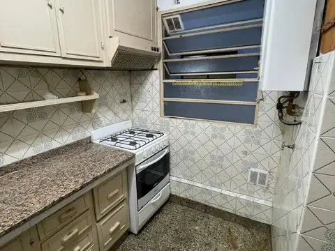 Departamento en Alquiler en Flores, $ 650.000