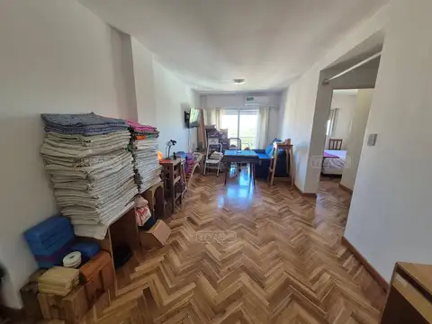 Departamento en Venta en Vicente Lopez Vias / Maipu, USD 138.000