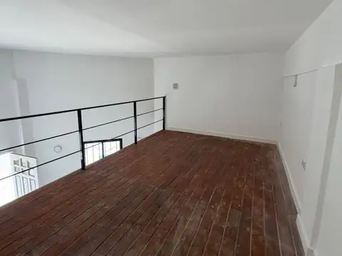 Depto Tipo Casa 2 ambientes con 1 baño