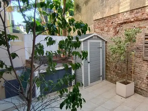 Casa 5 ambientes con 1 baño