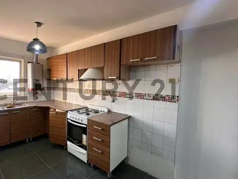 Departamento 4 ambientes en alquiler, Quilmes.