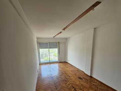 Departamento en Alquiler con 75 cocheras