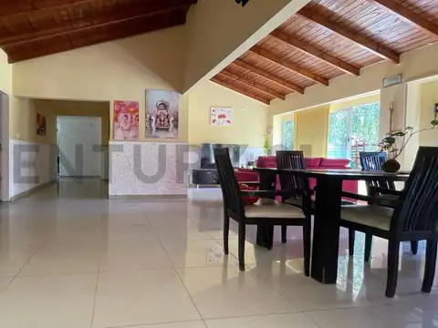 Casa en venta en el Barrio La Celia