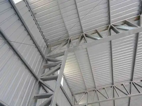 Galpon en Alquiler 1 año