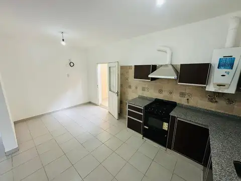 Casa en Venta en Barrio Tres Cerritos, USD 129.000
