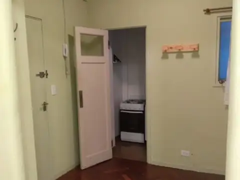 Charcas 2900, Piso 1