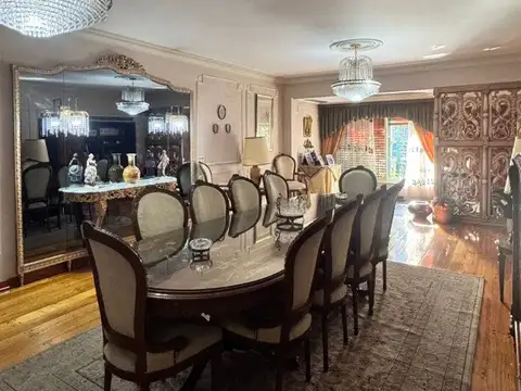 Casa en Venta de 5 dormitorios