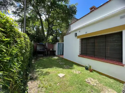 Depto Tipo Casa en Alquiler en Bella Vista, $ 950.000