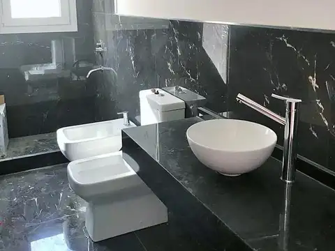 Residencia con preciosa vistas al Golf y Spa-Miralagos Club