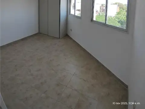 Departamento en Alquiler en Villa Del Parque, $ 350.000