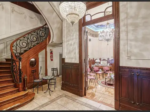 EDIFICIO PETIT HOTEL ÚNICO EN SU ESTILO