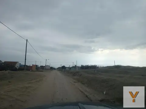 Edificio en venta de 5 dormitorios-7baños -800mts2 totales- San Clemente Del Tuyu