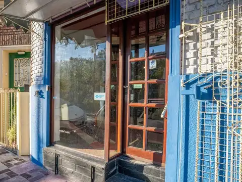 Excelente Local centro de Villa del Parque