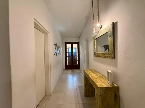 Casa a la Venta con Jardin en Victoria!