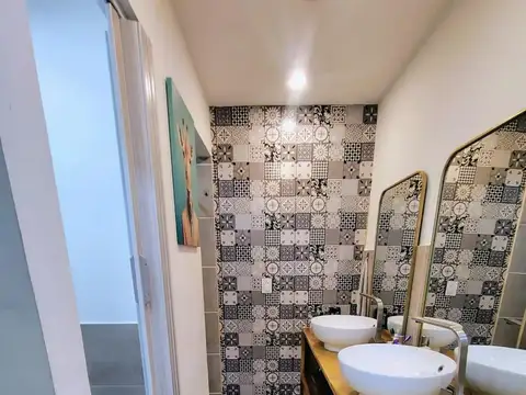 Casa en Perdriel Barrio Semi Privado seguridad 4hs Piscina 5 habotaciones 2 baños