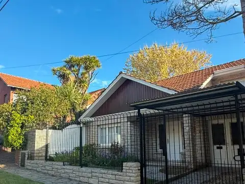 VENTA CHALET MARPLATENSE EN LOS TRONCOS!