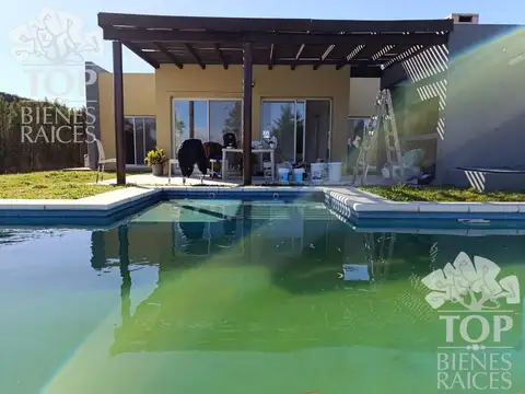 Casa en Alquiler en El Cantón - Barrio Puerto, USD 1.300