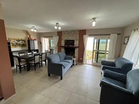 Casa en Alquiler Temporal en Mar Azul, USD 2.000
