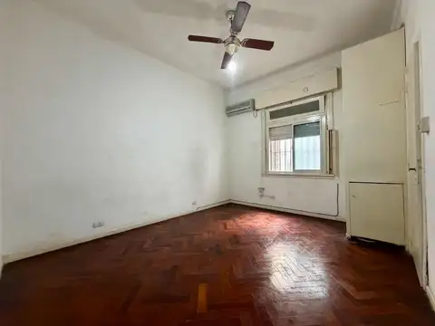Depto Tipo Casa en Venta 46 años