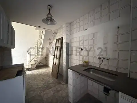 Don Bosco 3400, Piso 0