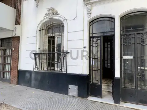 Venta PH de 4 ambientes en Almagro- Planta Baja al frente- Permuta
